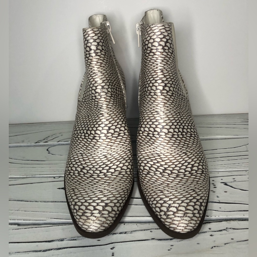The Limited “Kiki” Snake Print Stacked Block Heel Chelsea Ankle Bootie Size 6.5 - Picture 8 of 8